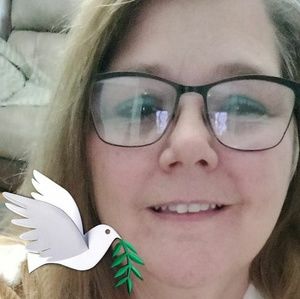 Meet your Posher, Joyce